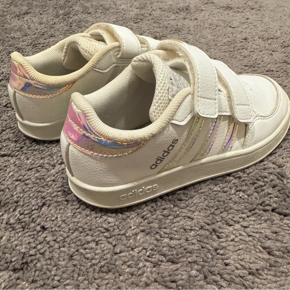 Adidas Kids Shoes - White with Iridescent Stripes - Picture 5 of 6